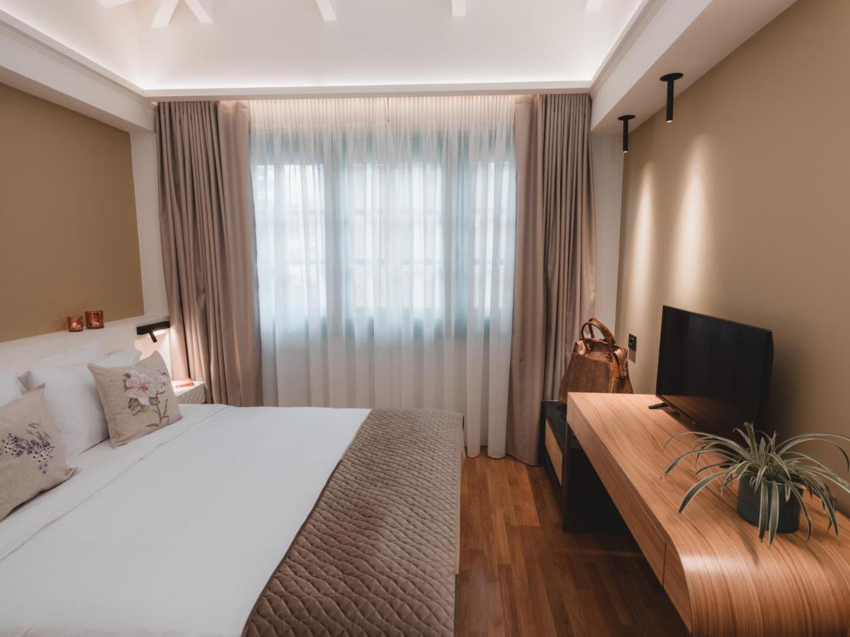 Castrello Old Town Hospitality Hotel Янина Екстериор снимка