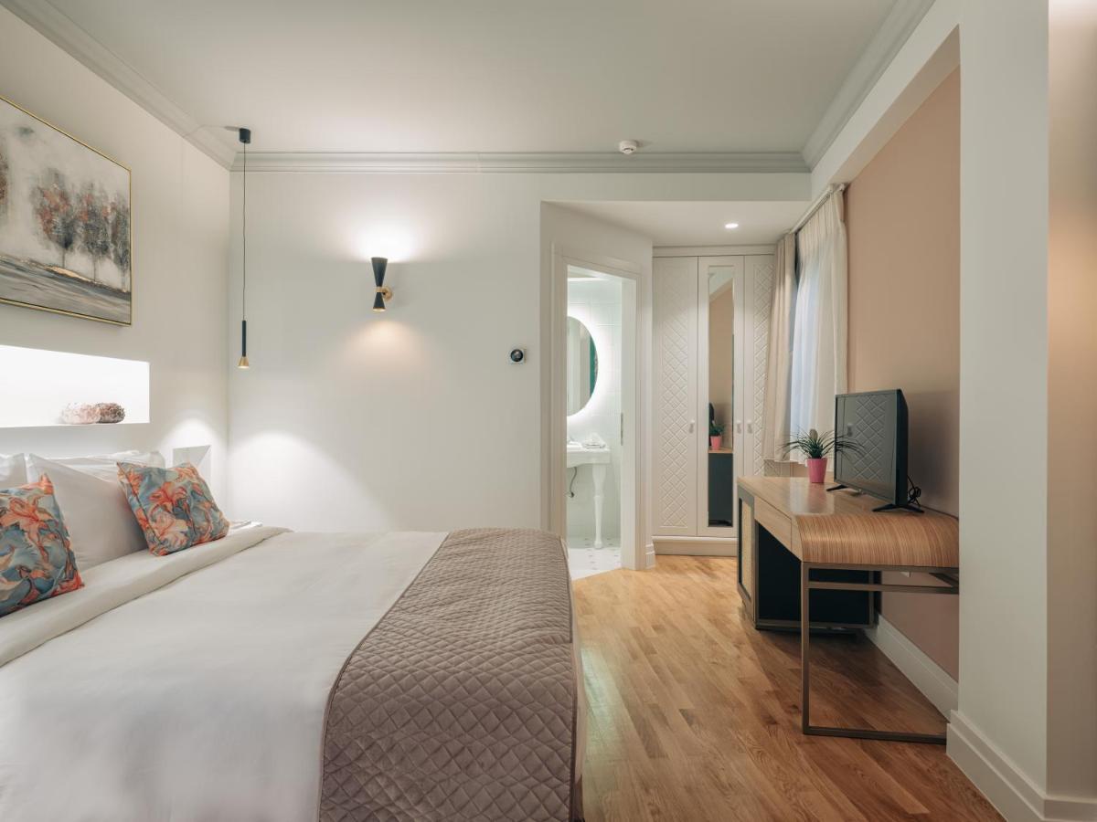 Castrello Old Town Hospitality Hotel Янина Екстериор снимка