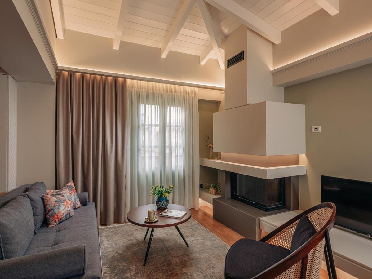 Castrello Old Town Hospitality Hotel Янина Екстериор снимка